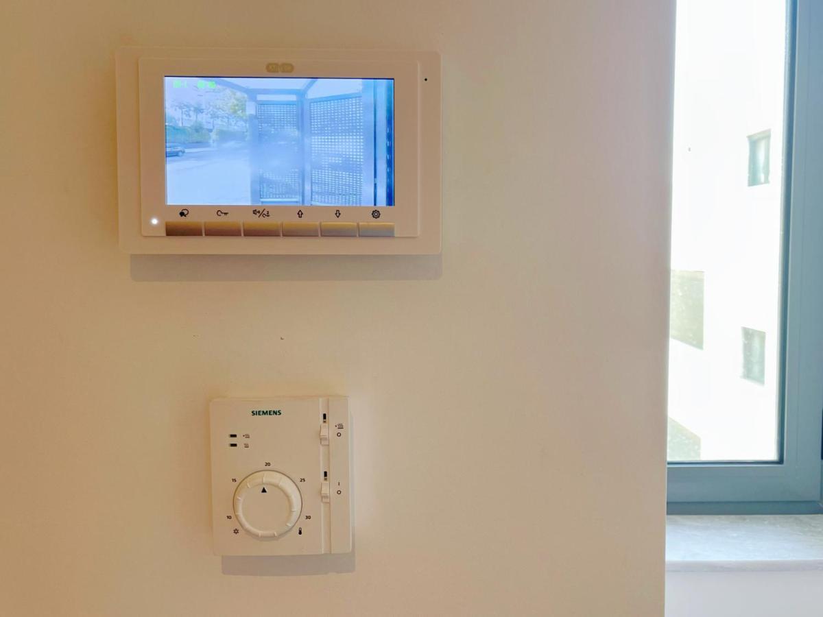 Wsd Luxury Bright 2Bd Apt With Sea View Balcony Athene Buitenkant foto